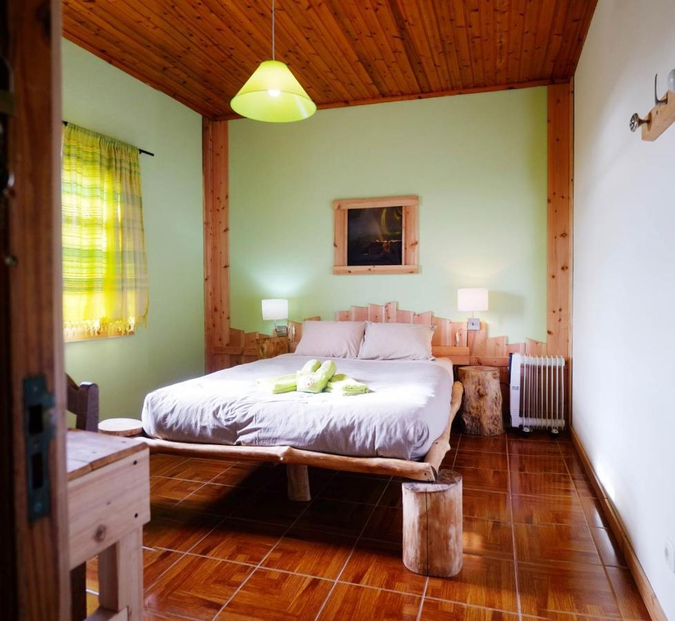 A Barraka: Rent Your Room In Flores! Lajes das Flores Bagian luar foto